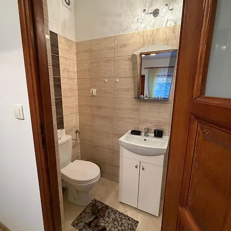 U Gubaly منزل ريفي شافلاره