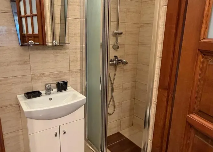 U Gubaly منزل ريفي شافلاره